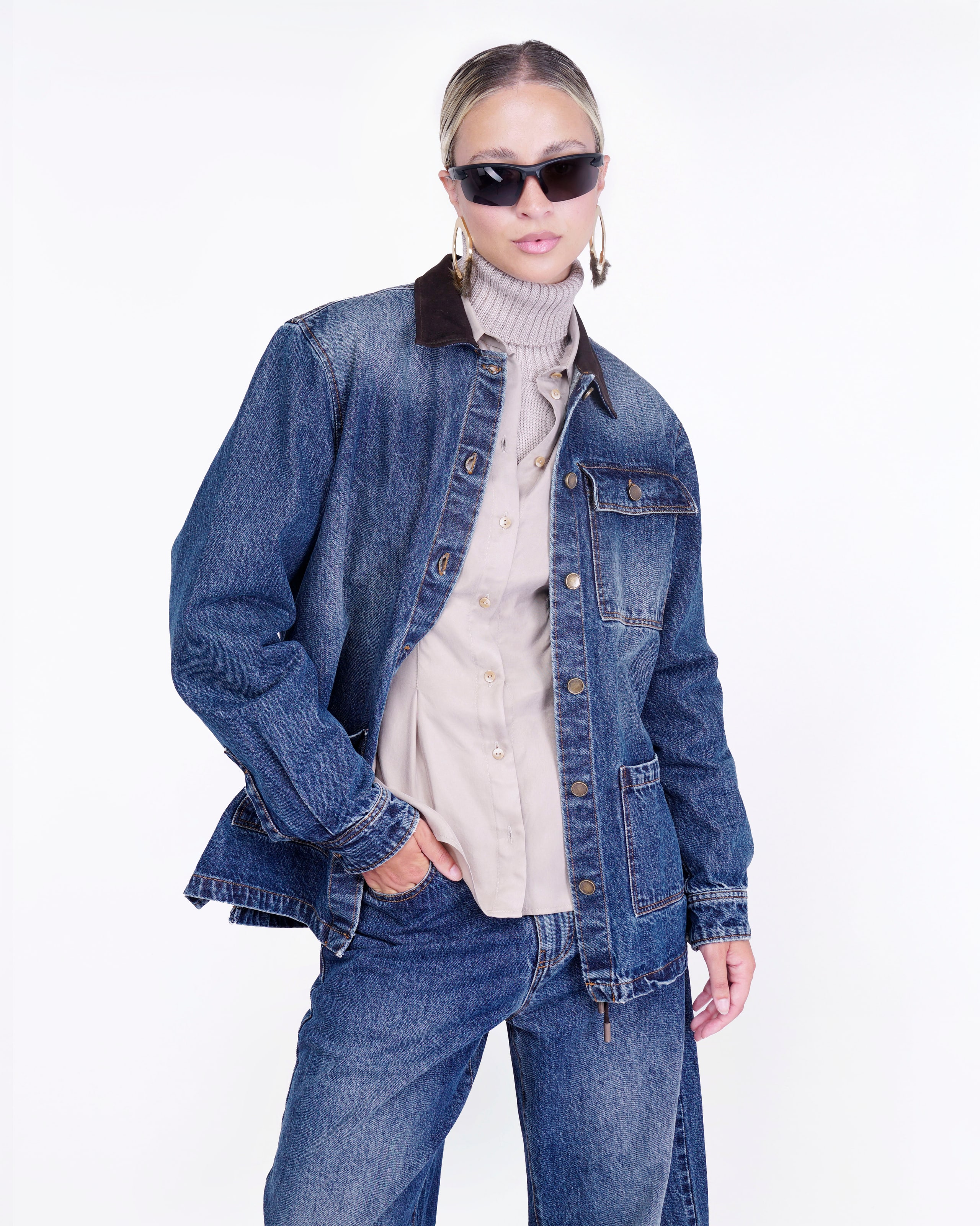 CAMICIA DI JEANS CON COLLO IN CAMOSCIO
