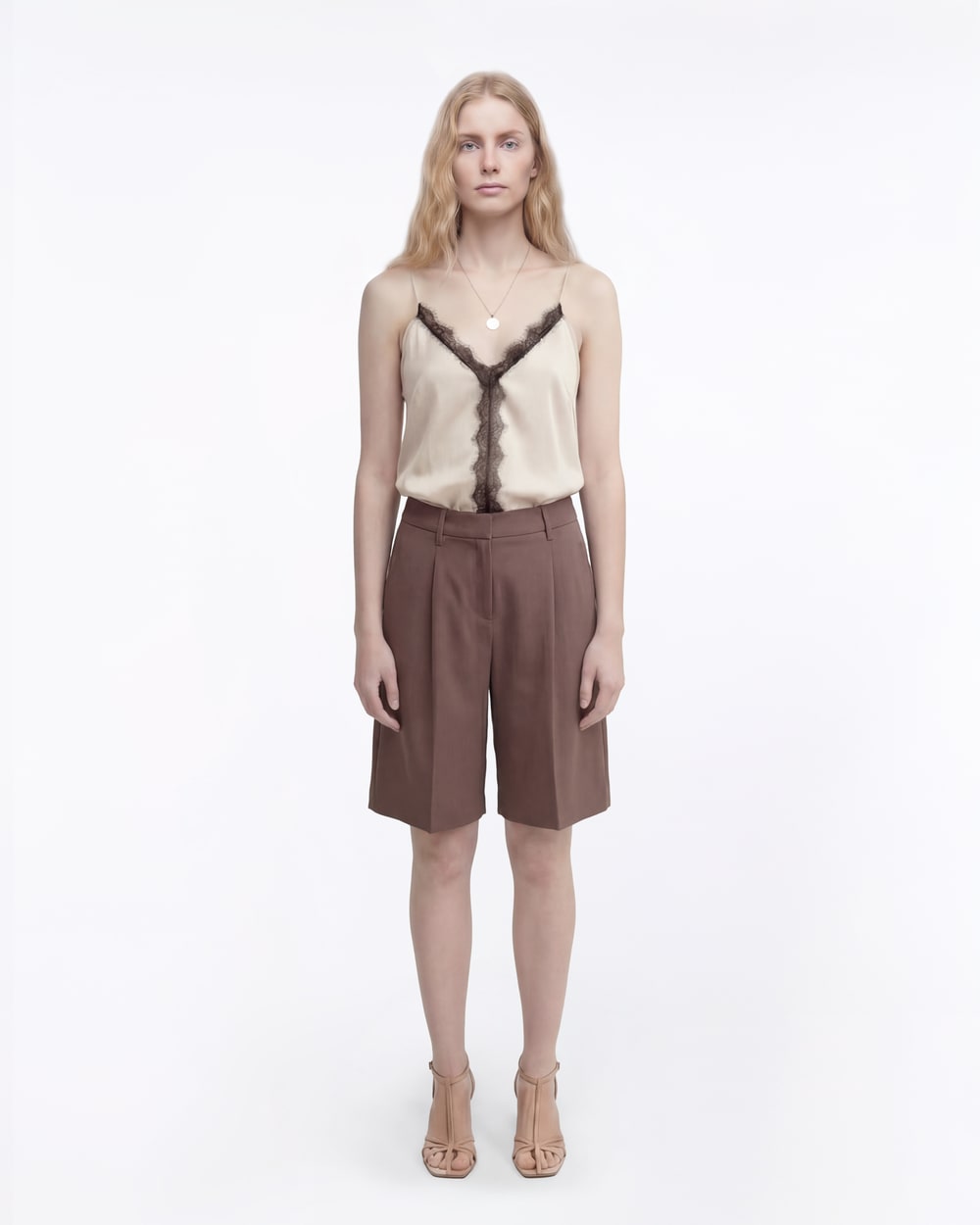 SHORT LOOSE CHINO