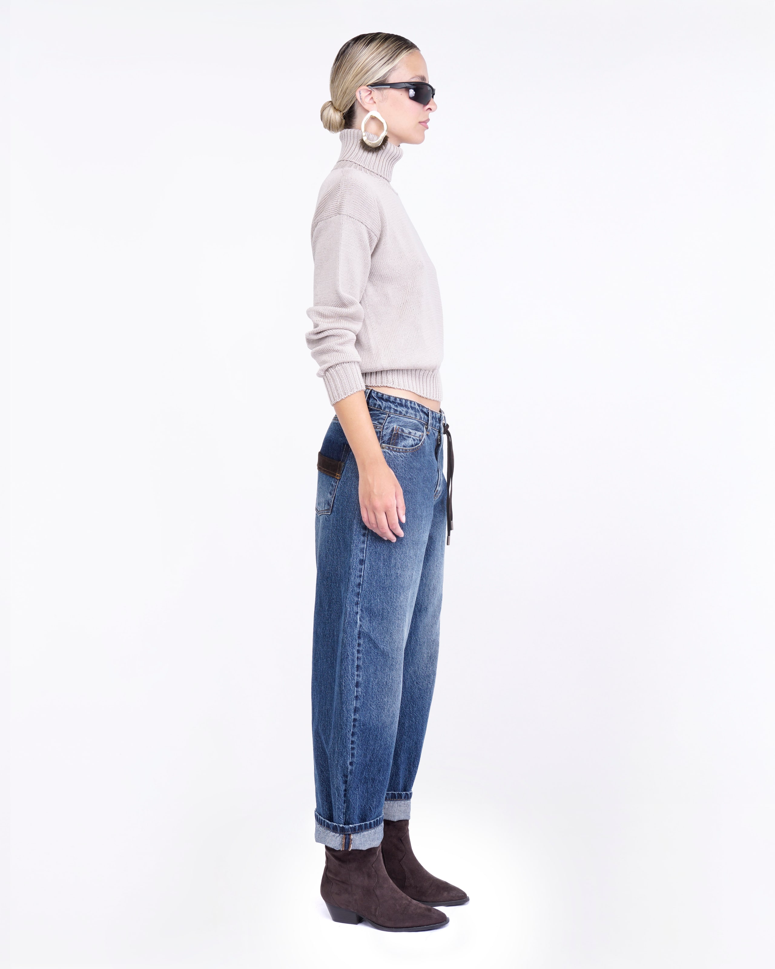 JEANS WIDE LEG CON DETTAGLI IN CAMOSCIO