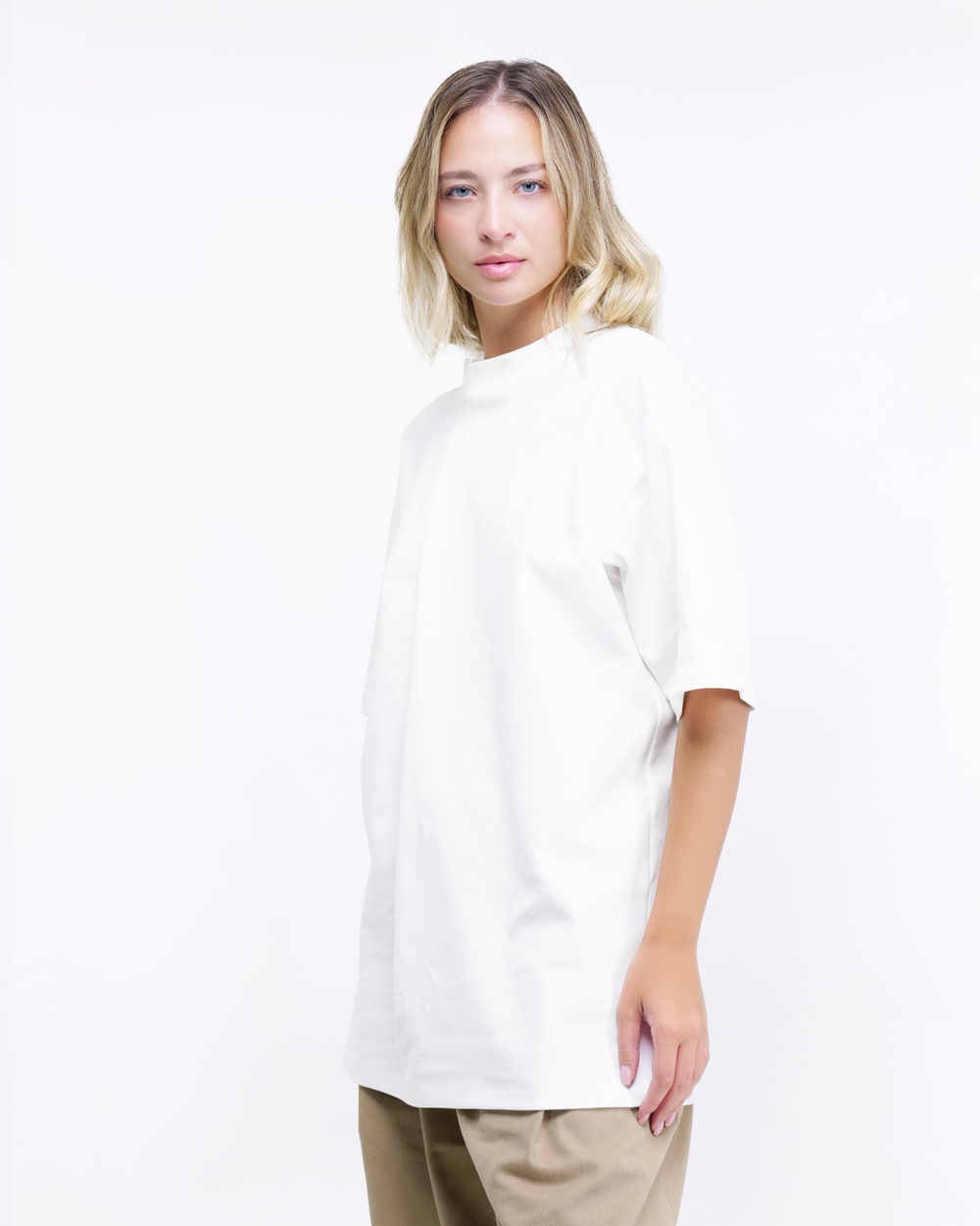 T-SHIRT BOXY