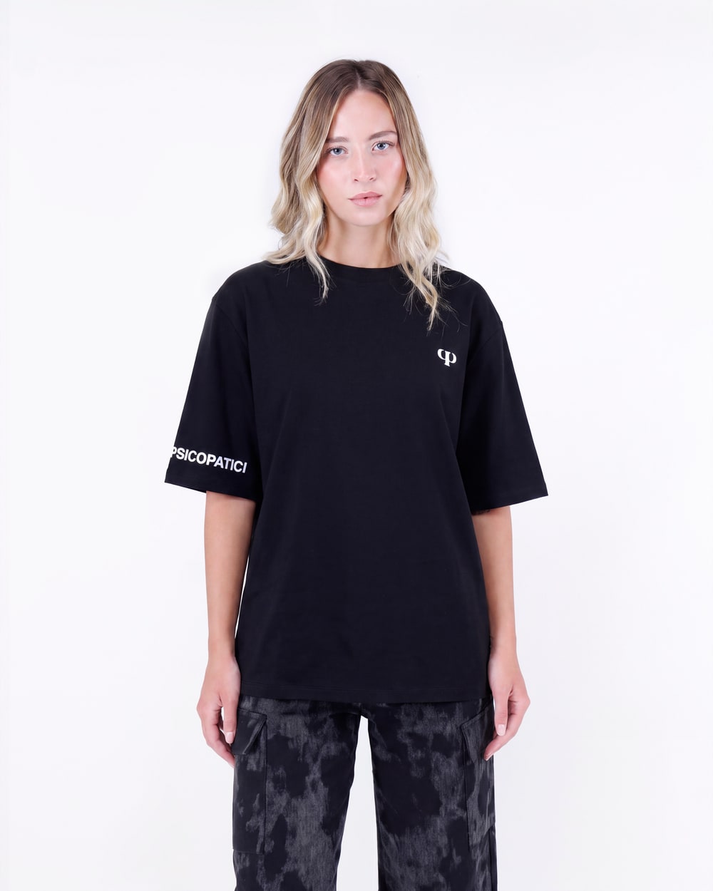 T-SHIRT LOGO