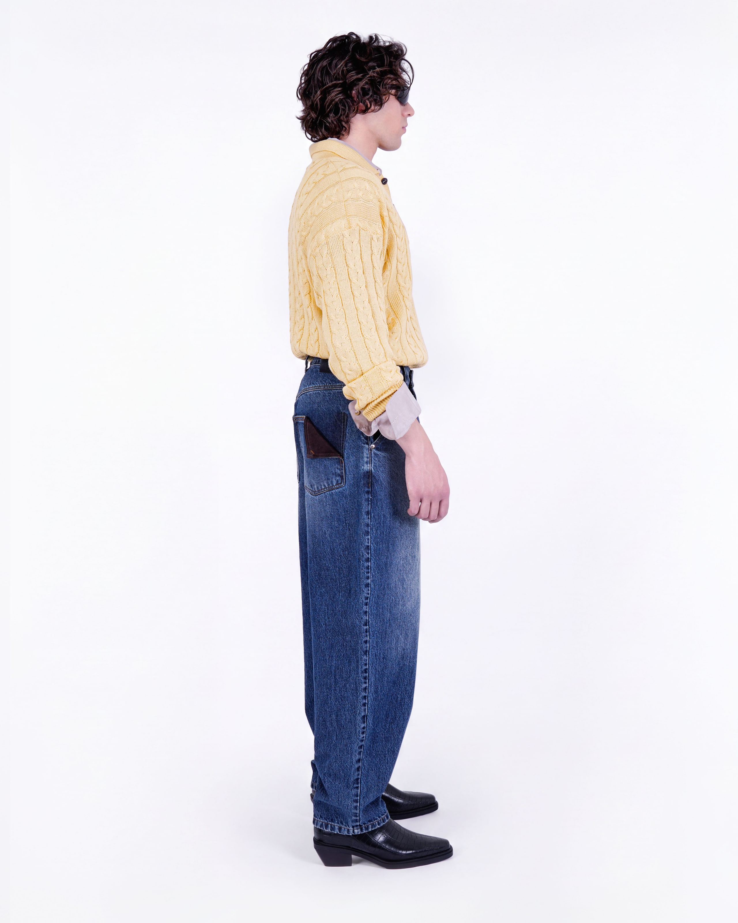 JEANS WIDE LEG CON DETTAGLI IN CAMOSCIO