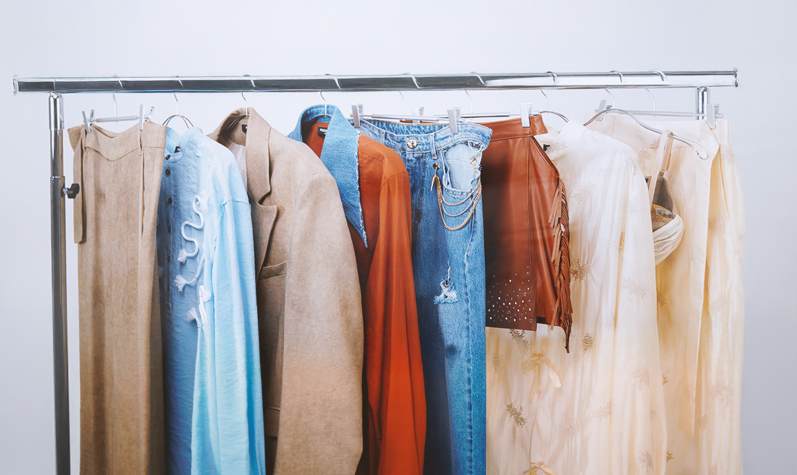 Tailored summer clothing: the solution for those seeking style, comfort, and a perfect fit.